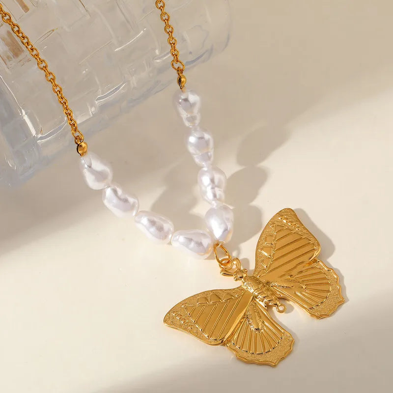 Collar Mariposa Barroca